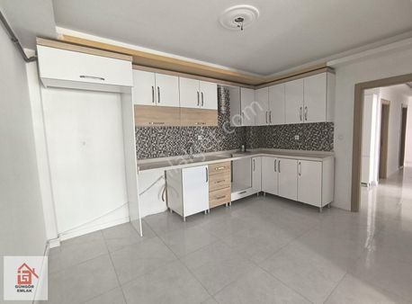 Güngör Emlak'dan Feridunçelik Mahallesinde Satılık 3+1 Daire