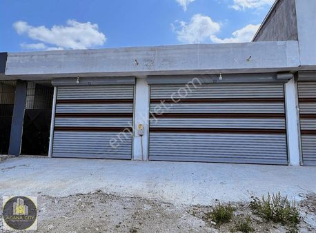 Mobilyacılar Sitesinde Sıfır Radye Temelli 325 M2 Cazip İşyeri