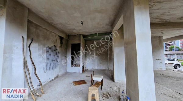 Remax'ten Teyyaredüzün'de Satılık Dükkan