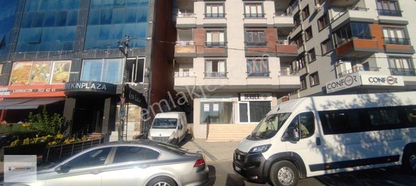 Kirazlıdere Mahallesi'nde Harika Lokasyonda Mağaza/dükkan