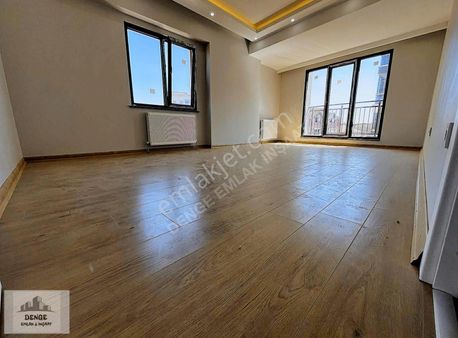 Çekmeköy Alemdağ Çatalmeşe Mah İskanlı Ara Kat 3+1 Daire