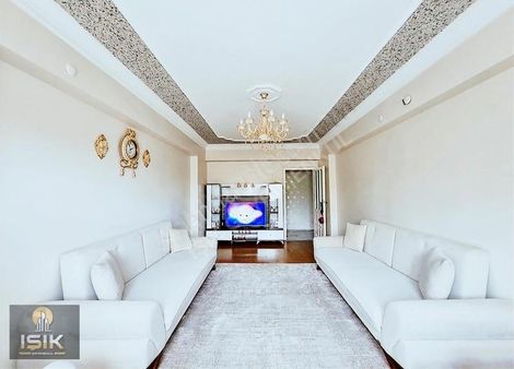 Işık Gayrimenkul' Den Kayakyolu' Nda Satılık 4+1 Lüks Daire