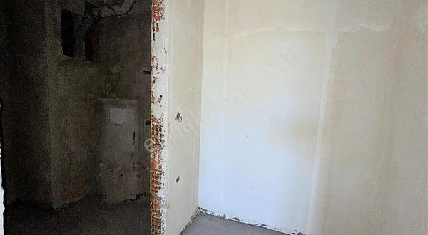 Öz-emmax Gayrimenkulden Aşiyan Evlerinde Satılık 4+1 Daire