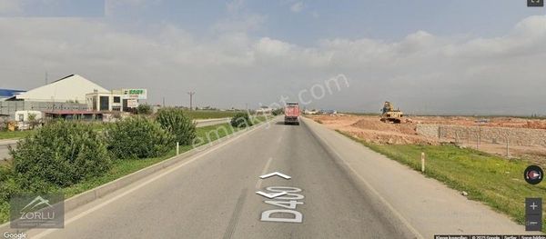 Zorlu'dan Ceyhan Yolu E-5 Üzeri Satılık Arazi