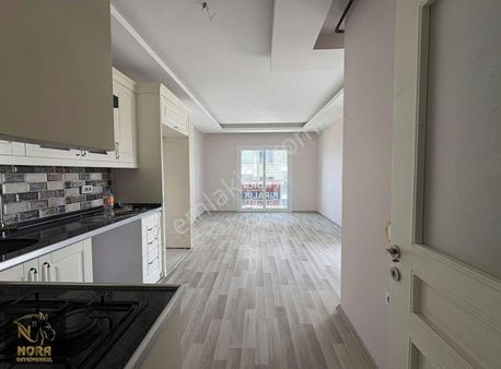 Nora'dan 34.caddede 2+1 Eşyasız Daire