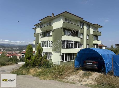 Türbede Ara Kat Geniş Çift Balkonlu 2+1 Satılık Daire