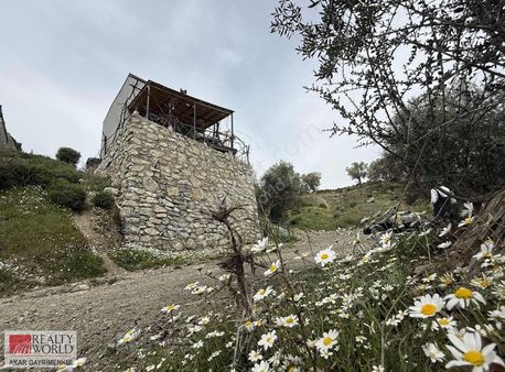 Rw Akar'dan 210m2 Arsa İçinde 1+1 Ahşap Ev Beyler Yap Koop.