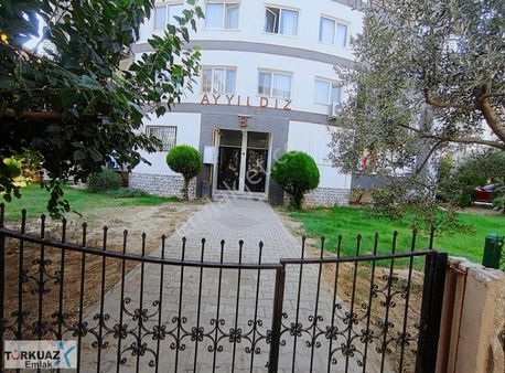 Sadık İleri Bulvarında Kafeler Caddesinde 3+1 Sınırsız Kredili