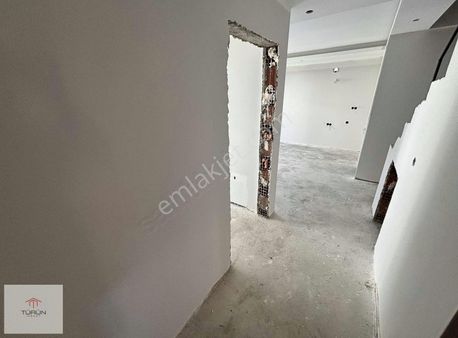 Fethiye Cami Mahallesinde Yeni Yapı 3+1 Dubleks Satılık Daire
