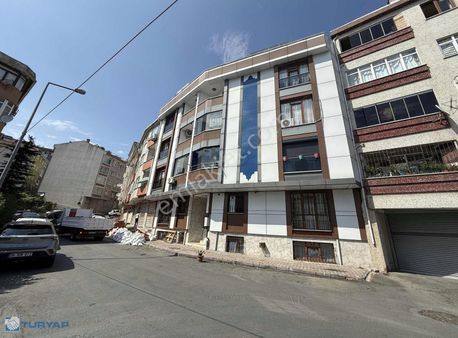 Rami Ayten Sokak Satılık 2+1 Bahçe Katı