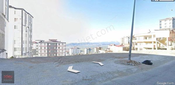 Yerinde Dönüşüm Güvencesiyle Cadde Üzerinde Geniş Cepheli İşyeri