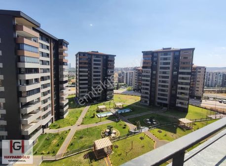 İbrahimli 2'de Satılık Ultra Geniş Arakat 4,5+1 Daire