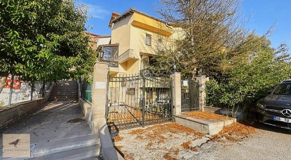 Satılık Villa,çayyolu,türkkonut ,6+2 Yapılı, Cadde Üstü