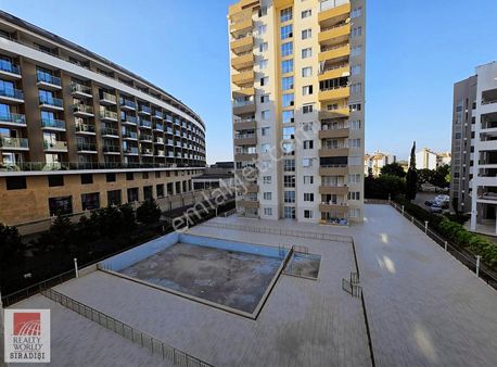 Aksu Kemerağzı Site İçerisinde Denize 500 M Satılık 3+1 Daire