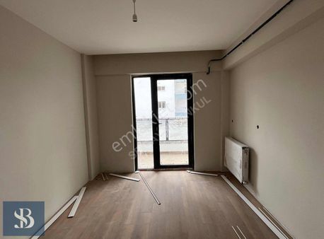 Sb Gayrımenkul'den Eğri Köprü'de 2+1 85m2 Daire