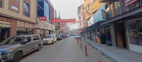 Ada Cengizden Çarsı Merkezde Süper Konumda 1+1 Ofis