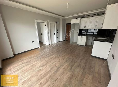 Deka Gayrimenkul'den Bulvarda Lüks Geniş 1+1 Daire