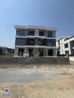 Remax Hür Uğur Çakar'dan Yazlık Mah. Satılık Lüks Daire Fırsatı