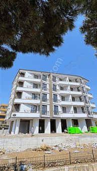 Gömeç Köy Emlâk 2+1 Evebeyin Banyolu Daire