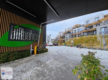 Özyeğin Üniversiteine Komşu Birbahçe Sitesi Mobilyalı Kiralık