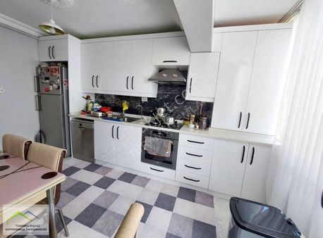 Türkmen Emlaktan Gazi Mah.satılık 4+2 Dubleks Daire