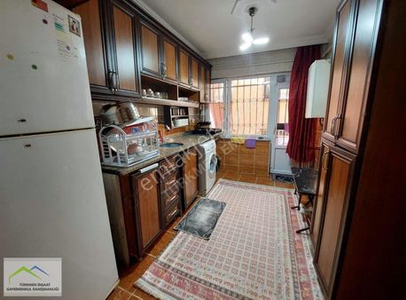 Türkmen Emlaktan 75 Yıl Mah. Satılık 2+1 Bahçe Katı