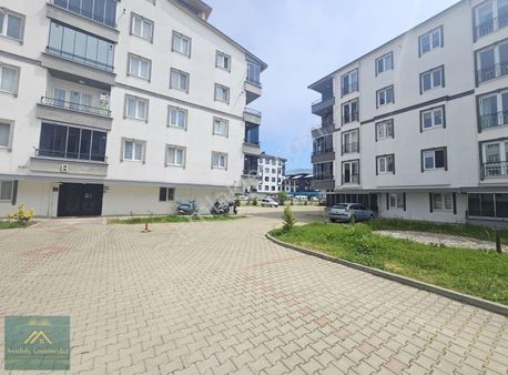 Anadolu Gayrimenkul'den Cumhuriyet Mahallesi'nde Satılık 4+1