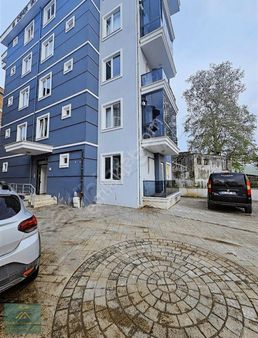 Anadolu Gayrimenkul'den Cumhuriyet Mahallesi'nde Satılık 2+1