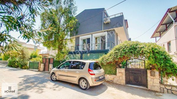 Sahile Yakın Deniz Manzaralı 4+1 238m2 Villa Cepheler Doğa Deniz