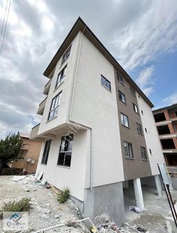 Çifci Uluç'tan Ara Kat Satılık Lüks 2+1 Daire