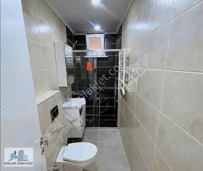 Emlakdünyası Altıntepede Satılık Uygun Fiyat 1+1 Daire