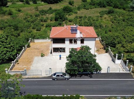 Kandıra Akçabeylide 8883 M² Arsa Üzerinde Lüx Dubleks