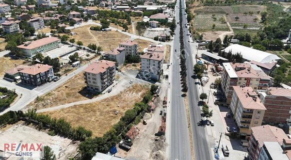 15 Dairelik Satılık Ticari+konut İmarlı Arsa