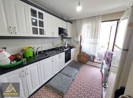Arzu Emlaktan Gazi Mah Satılık 7yaşında 2+1 2. Kat Daire