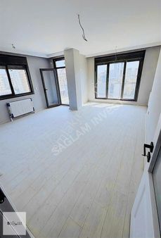 Merdivenköy'de Sıfır Binada 3+1 Satılık Daire