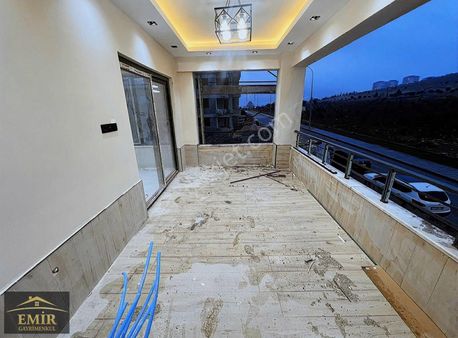 Emir Gayrimenkulden Alpaslan 1de Satılık 2+1 Geniş Daire Sunar