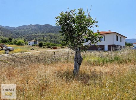 Çorum Laçin İlçesinde 500- 1000 M2 Satılık Villa Arsaları