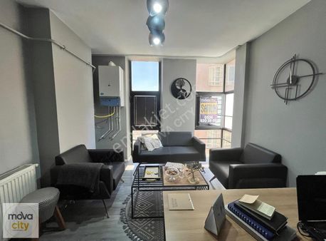 Kulaksız Camii Civarı 3+1 Full Bakımlı Satılık Ofis