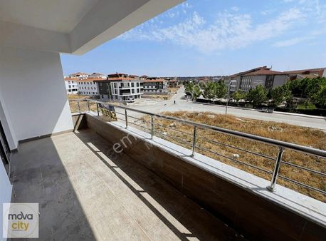 Özejder Sosyal Bilimler Lisesi Yanında Satılık 3+1 Sıfır Daire