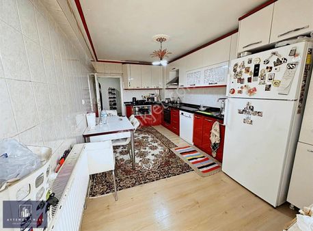 Bademlik Yolu Caddesi Ankara Manzaralı 5+1 Ful Yapılı Dubleks!