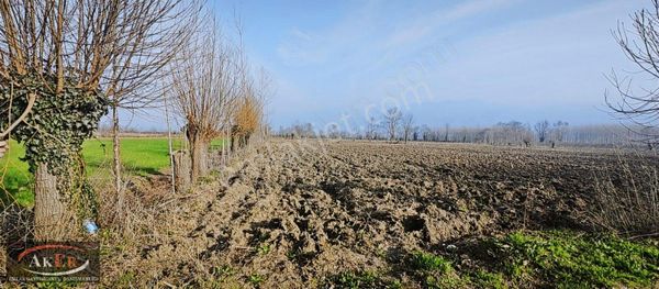 Araç Takası Değerlendirilir.müstakil Tapu Resmi Yolu Var