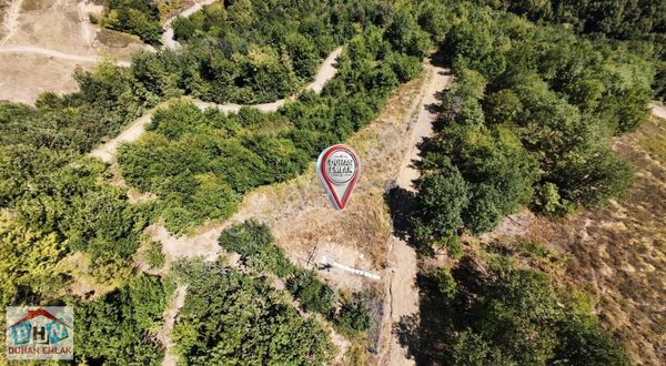 Duhan Emlak'tan Sermayecik'te Yolu Açık Etrafı Çevrili 238 M2