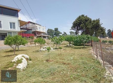 Mersin Yenişehir Kocahamzalı'da 815 M² Arsa Ve 3 Katlı Ev Dahil