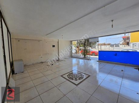 Kübra Yeşiltepe'den Kiralık Cadde Üstü Dükkan