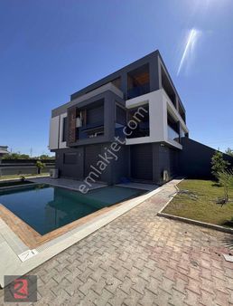 Döşemealtı Altınkale 'de Satılık 4+1 Triplex Villa