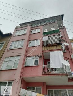 G.c Gayrimenkul Den Golcuk Merkezde Satılık Daıre