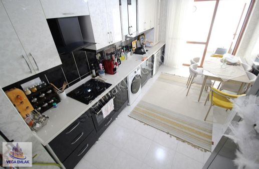 Vega Emlaktan Ova Market Ve Cemre Parkı Yakını 3+1 Satılık Daire