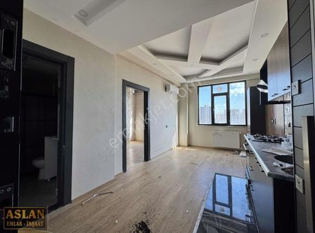 Salih Aslandan Batıkentte Ultra Lüks Ara Kat Ayrı Mutfak Full
