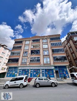 Bafra Vip Gym'den Satılık Emirefendi Mah 4+1 Daire