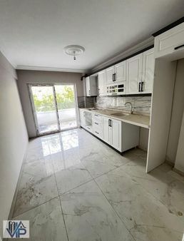 Bafra Vıp Gayrımenkulden Mevlana Mahallesinde Satılık 3+1 Daire